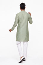 Moti Pista kurta
