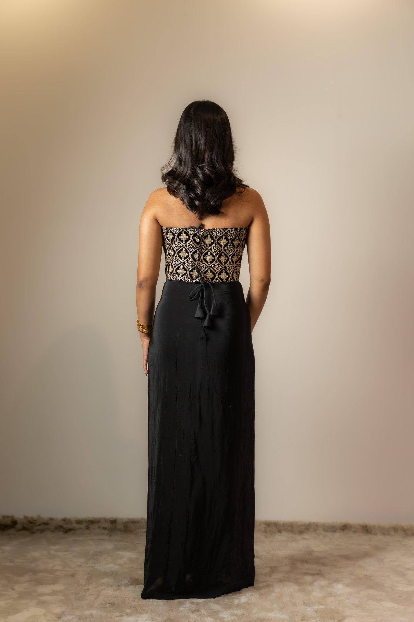 Black corset and Skirt